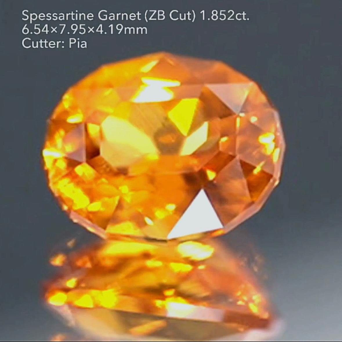 暗みナシ!鮮やかなマンダリンカラー🍊スペサタイトガーネット 1.852ct ZBカット ピアッちゃん作品