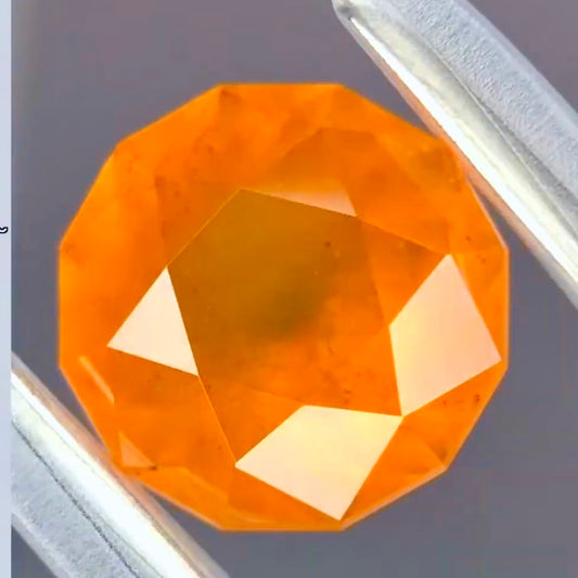 ヘソナイト(グロッシュラーガーネット)3.04ct✨ピアッちゃん作品⚪️