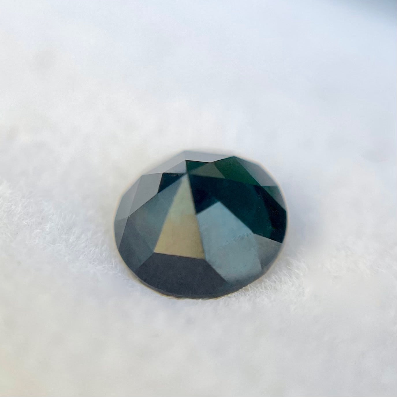 ビカッと美色出現✨ティール系グリーンブルーの双子ラウンドスピネル0.60ct×2個セット💎💎ピアッちゃん作品【コランダム夏祭り特別価格❗️】