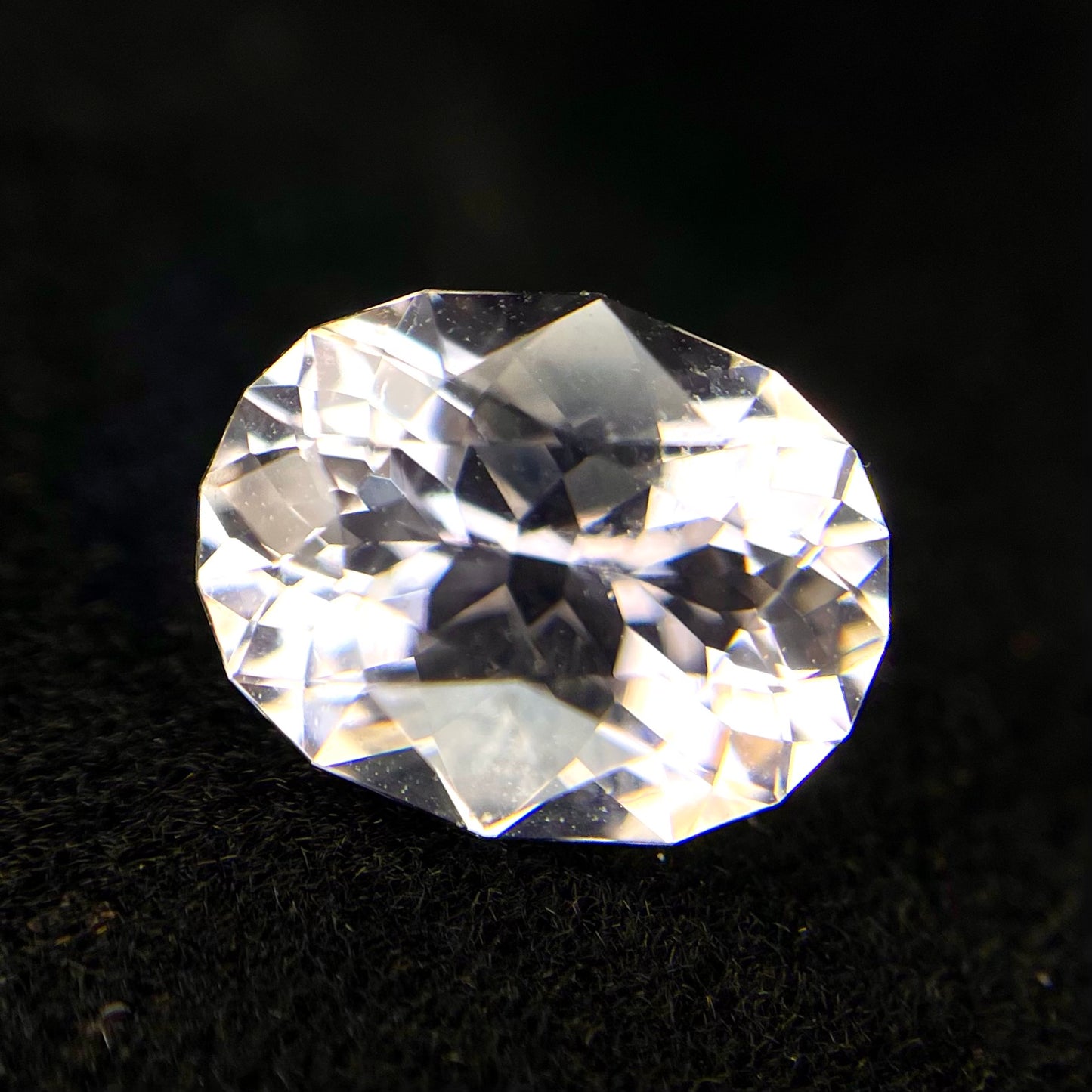 新4月誕生石💎うるうるピンクがたまらない💓モルガナイト1.796ct ピアッちゃん作品💖4/14チハルームご紹介作品💖