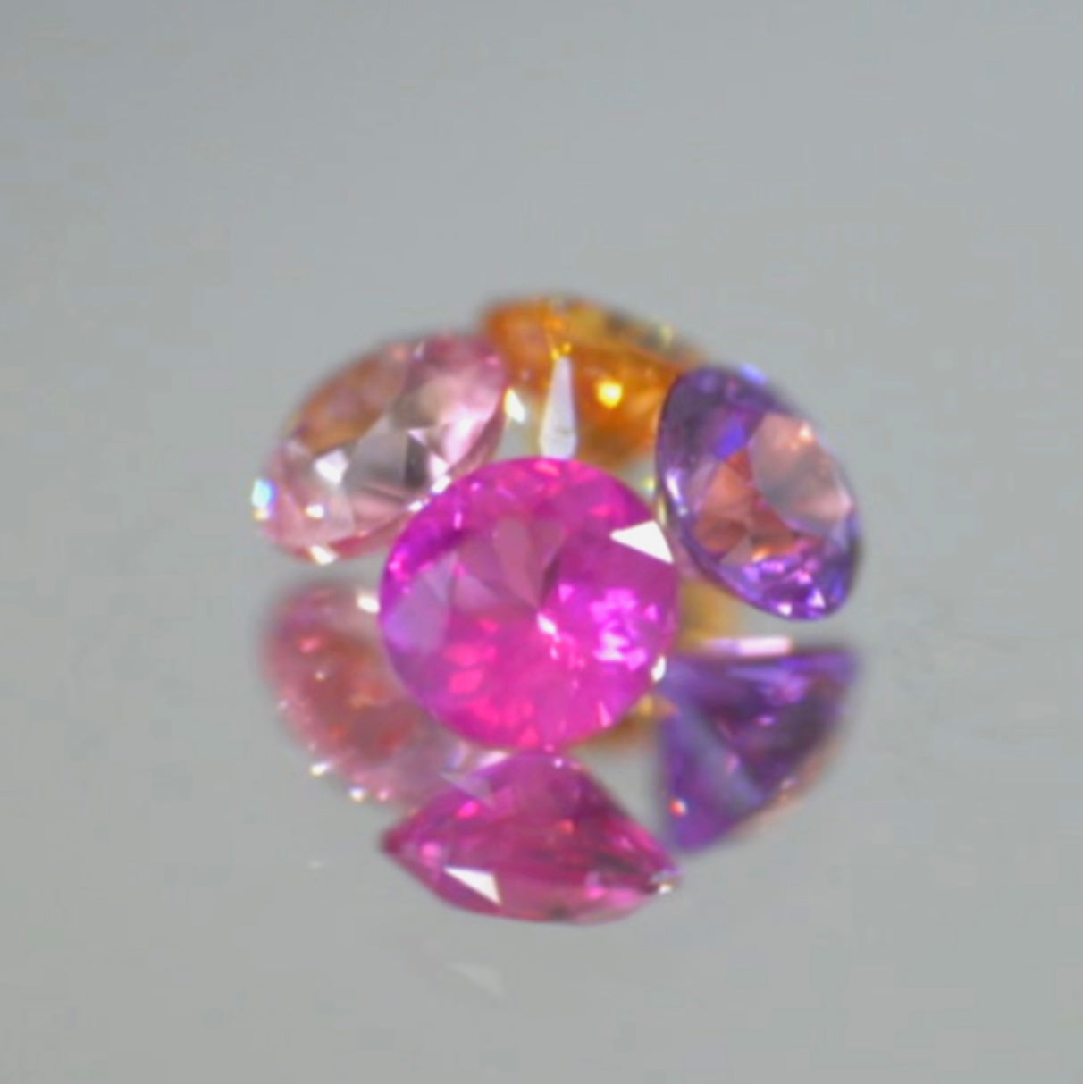 【SOLD OUT】【第2弾 セット1】非加熱パパラまで入った春風カルテット✨4色のコランダムをお楽しみくださいセット計0.296ct💐コチラはお問合せ一番乗り特価でご紹介です♪