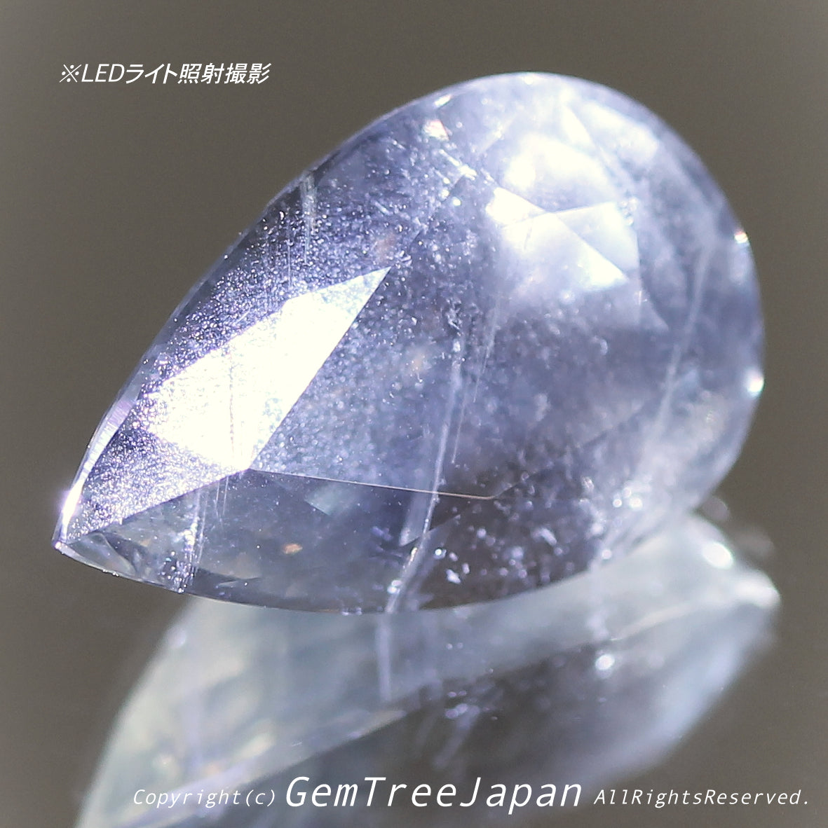 抜群の蛍光反応を楽しめる大粒6.013ct✨“ちょっとシルキー”な感じが魅力的な非加熱サファイア特集✨専門店ならではのラインナップで開催中の“サファイア祭り”✌️こちらはナント!オークションです🎶11日「22時15分終了」となります⏰