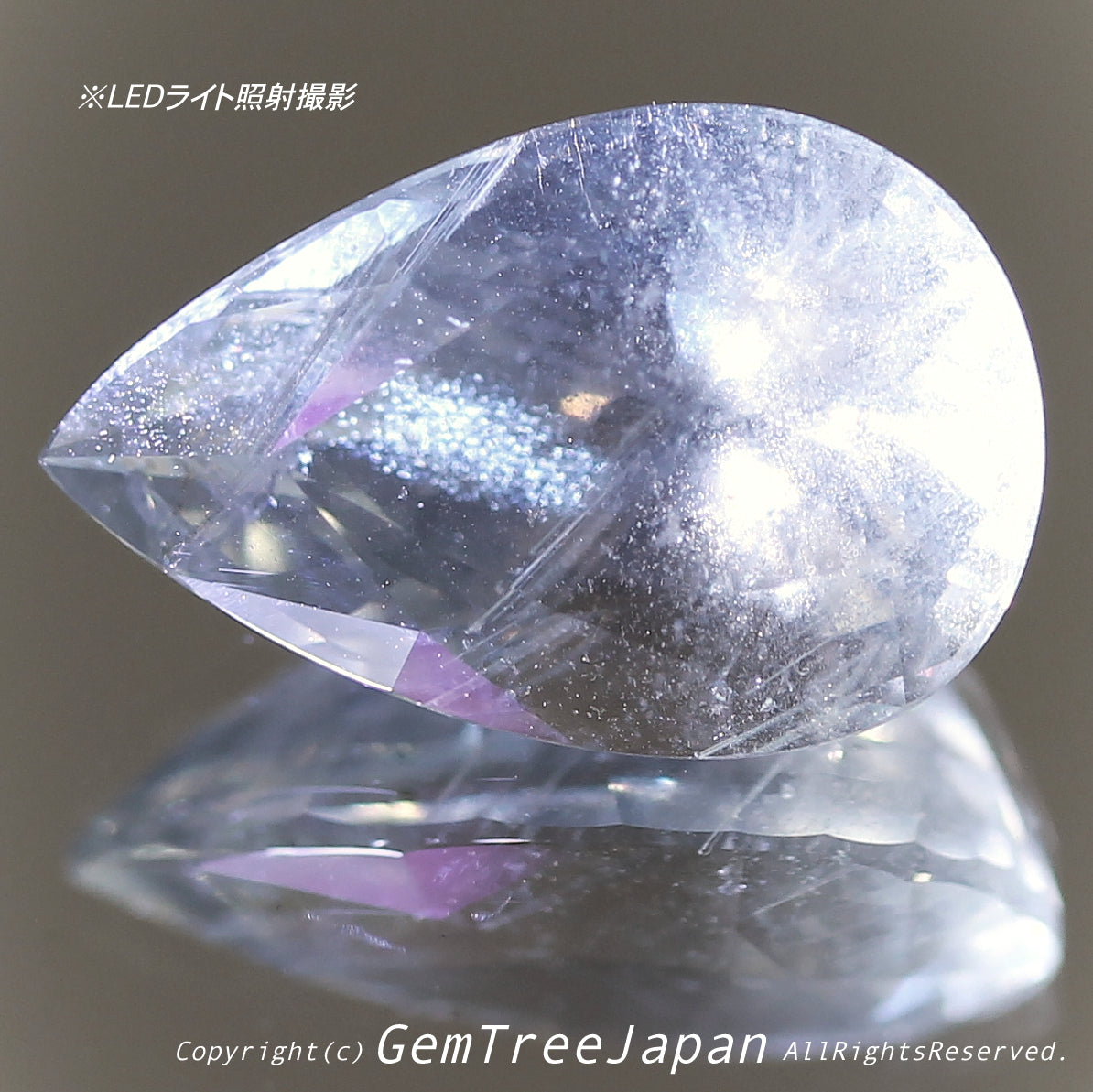 抜群の蛍光反応を楽しめる大粒6.013ct✨“ちょっとシルキー”な感じが魅力的な非加熱サファイア特集✨専門店ならではのラインナップで開催中の“サファイア祭り”✌️こちらはナント!オークションです🎶11日「22時15分終了」となります⏰