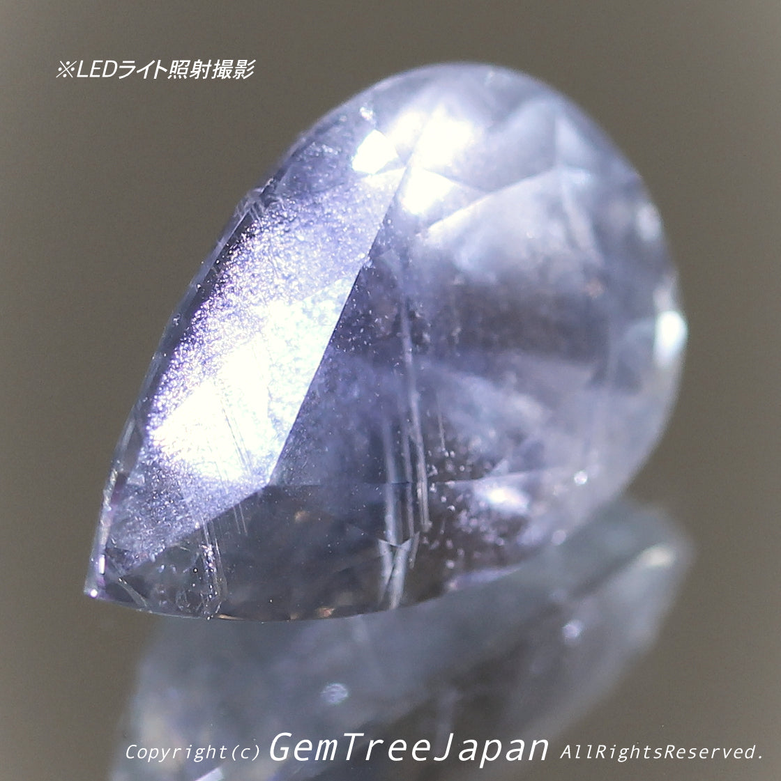 抜群の蛍光反応を楽しめる大粒6.013ct✨“ちょっとシルキー”な感じが魅力的な非加熱サファイア特集✨専門店ならではのラインナップで開催中の“サファイア祭り”✌️こちらはナント!オークションです🎶11日「22時15分終了」となります⏰