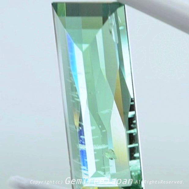 どこにもないゲオ先生カット✨綺麗なミントグリーンベリル6.340ct