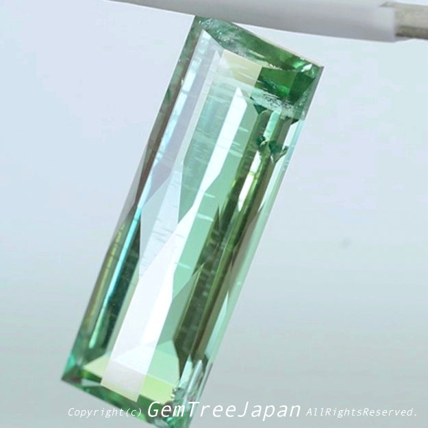 どこにもないゲオ先生カット✨綺麗なミントグリーンベリル6.340ct