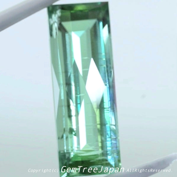 どこにもないゲオ先生カット✨綺麗なミントグリーンベリル6.340ct