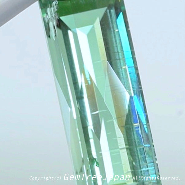 どこにもないゲオ先生カット✨綺麗なミントグリーンベリル6.340ct