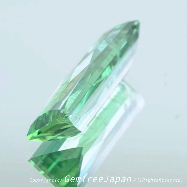 どこにもないゲオ先生カット✨綺麗なミントグリーンベリル6.340ct