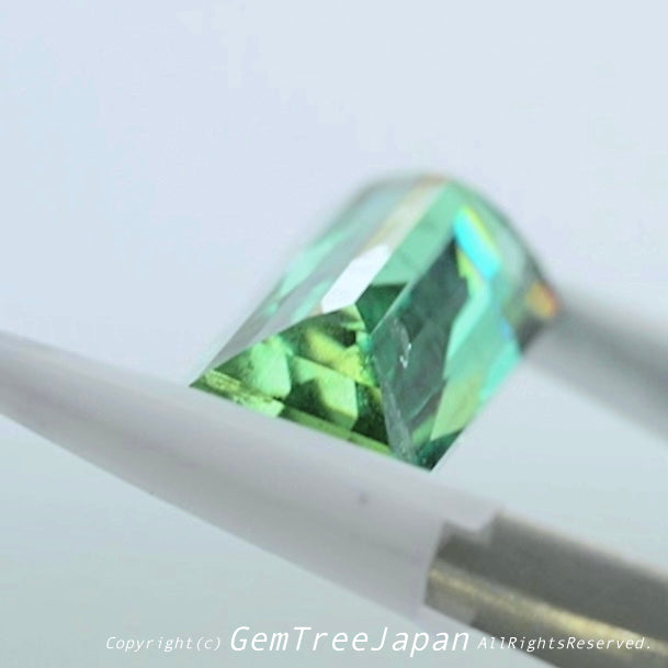 どこにもないゲオ先生カット✨綺麗なミントグリーンベリル6.340ct