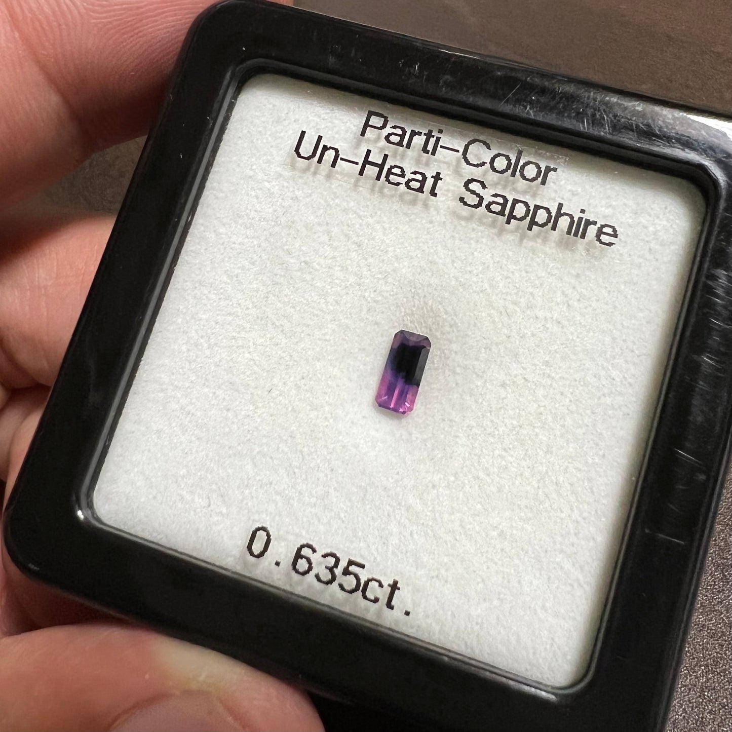 【SOLDOUT】高品質&キューブカットの非加熱ウィンザーサファイア0.635ct