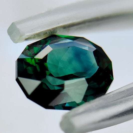 【3/31(月)終了‼️1ヶ月オークション‼️】💎✖️8✨噂の新カットで仕上げられた美色ブルーイッシュグリーンサファイア2.168ct/ピアッちゃん作品