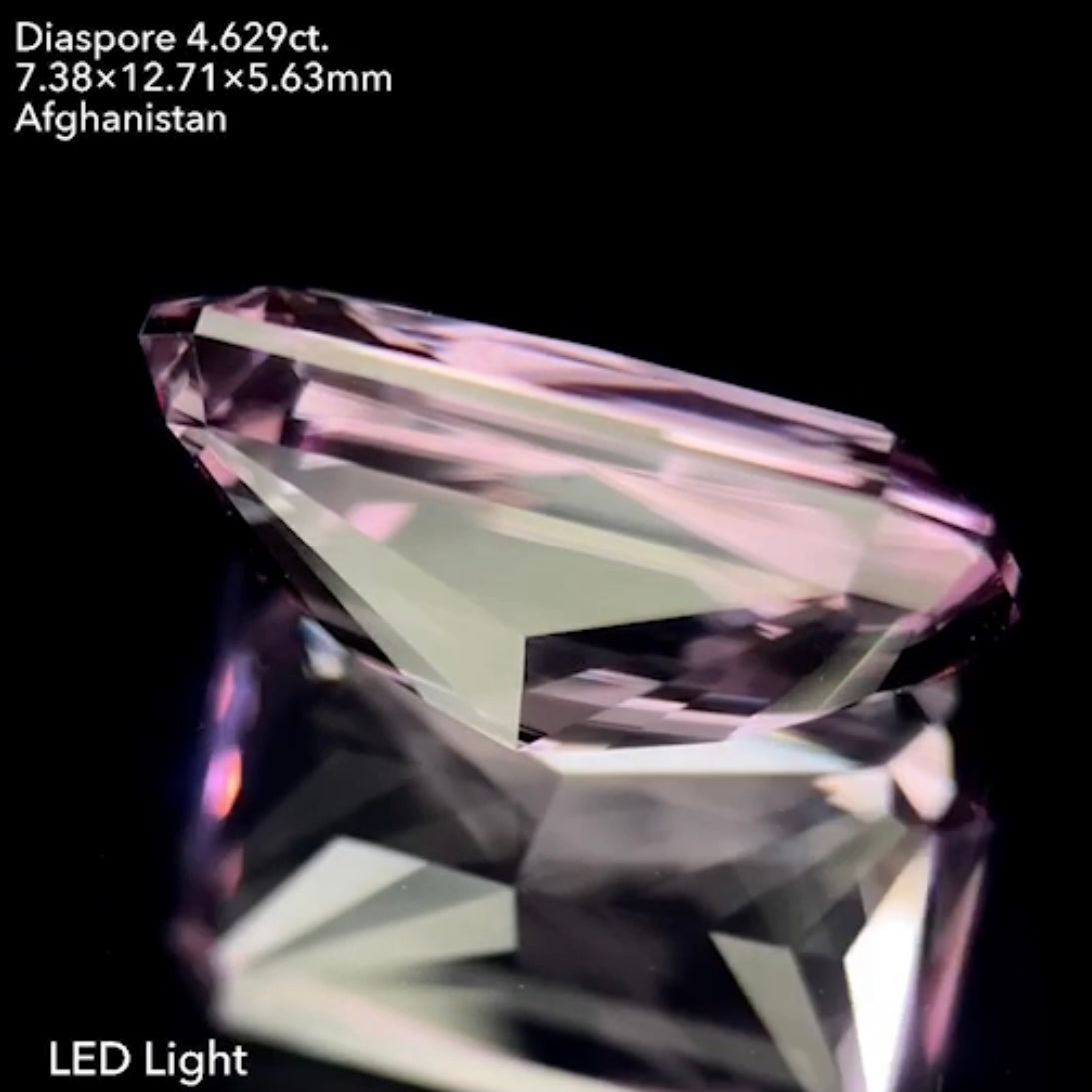 ゲオちゃんのオクタゴンリボンカット!ワンポイントプラスでより洗練された輝き★ダイアスポア4.629ct【カッター当てクイズ作品③】