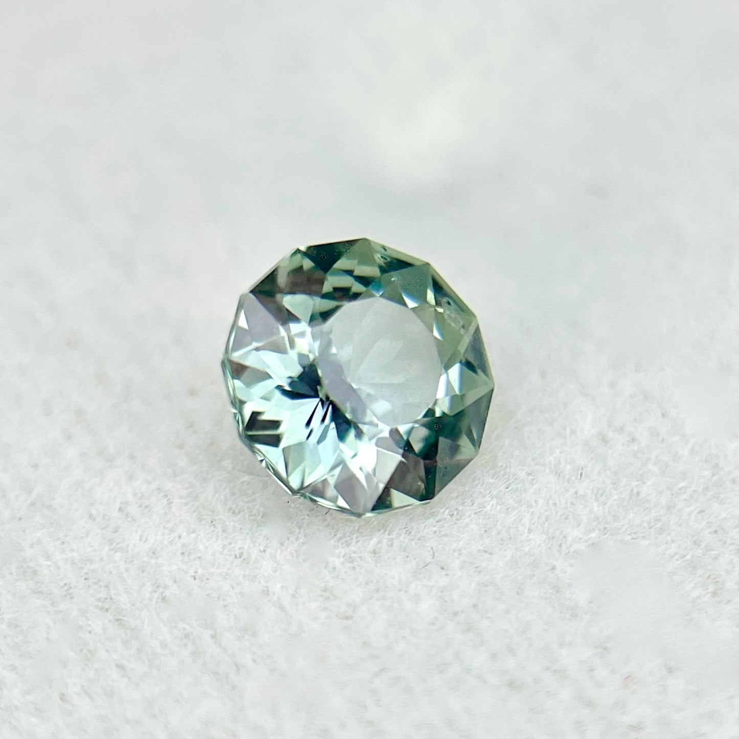 【お客さま専用⭐️】サファイアなのに十二角形ラウンド✨みずみずしい輝きの非加熱サファイア0.370ct✨ピアッちゃん作品【コランダム夏祭りスペシャル特価❗️】