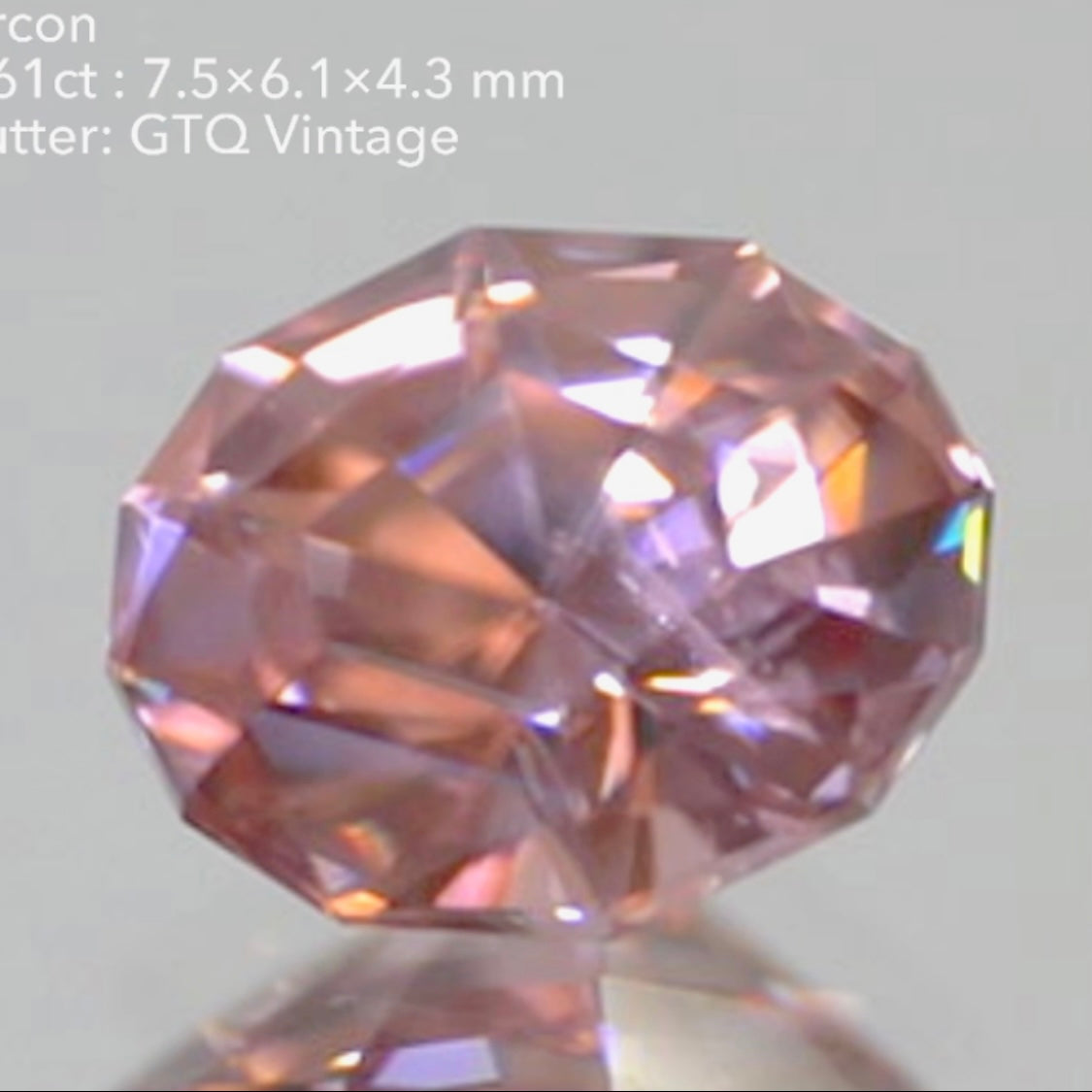 5年越しの新作発表✨貴重な美色のピンクジルコン1.61ct💎GTQヴィンテージ作品