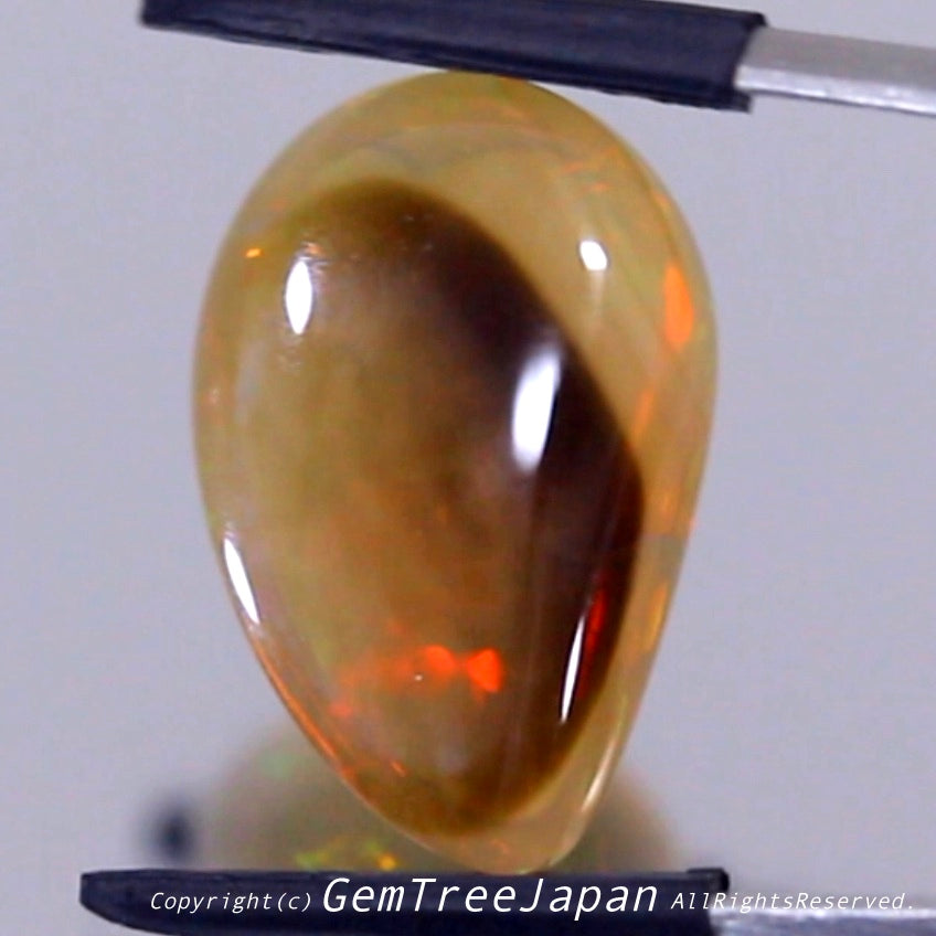 またしてもマンゴー型のキレイな“おもしろ系”エチオピアオパール7.71ct🔮渋い大粒versionです👍
