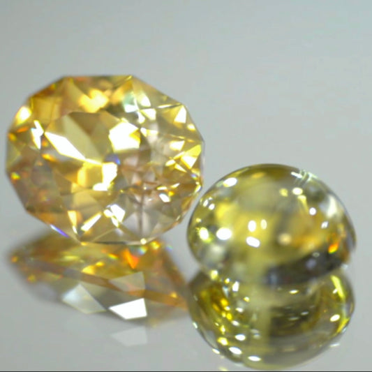 【SOLD OUT】ジルコン・ファンシーオーバル1.06ct & カボション0.82ct💎セット特集LIVEより✨