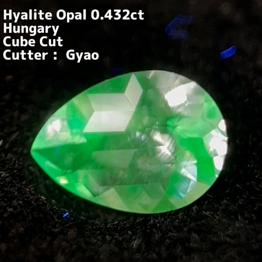 ペアシェイプ ★ハンガリー産ハイアライトオパール0.432ct ★