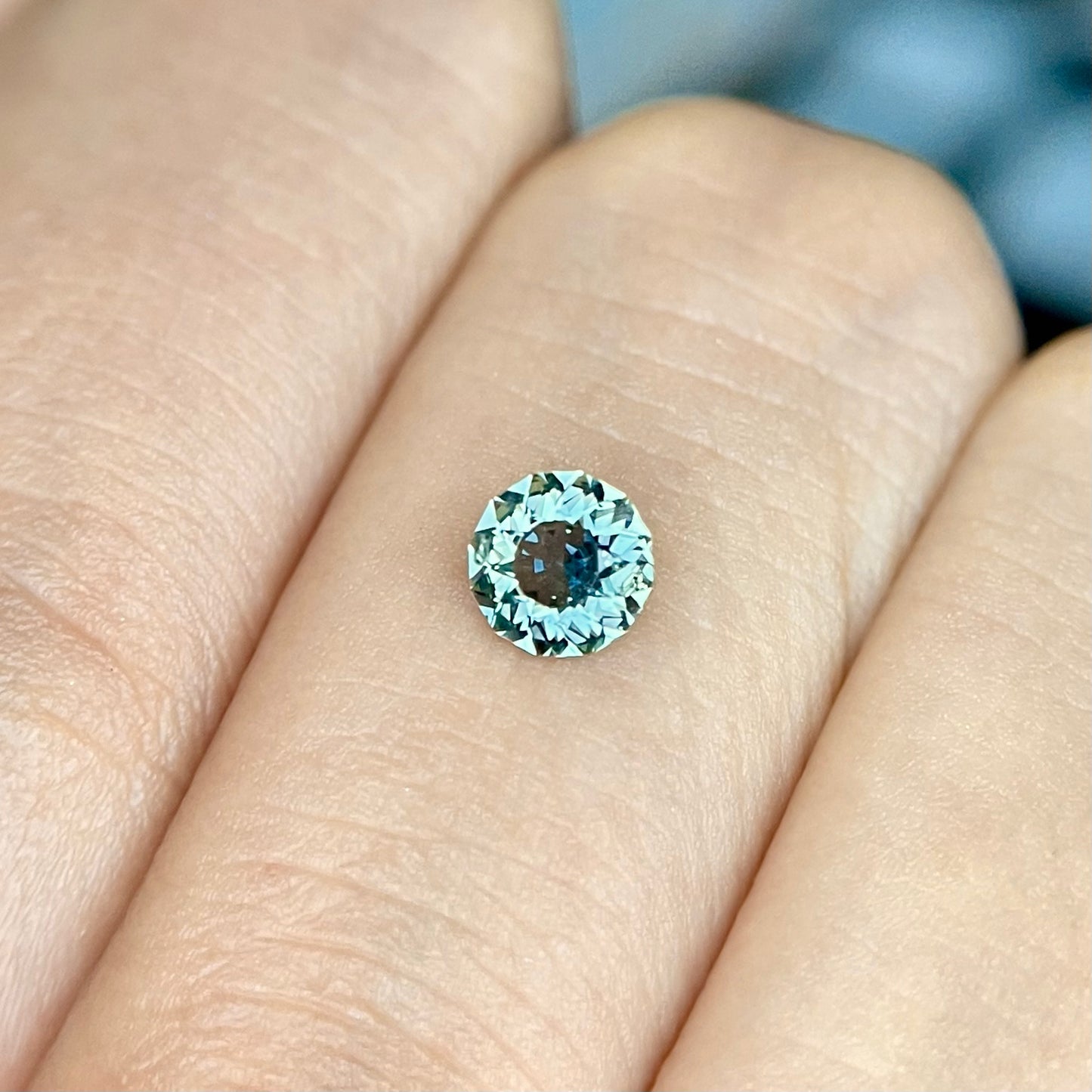 【お客さま専用⭐️】サファイアなのに十二角形ラウンド✨みずみずしい輝きの非加熱サファイア0.370ct✨ピアッちゃん作品【コランダム夏祭りスペシャル特価❗️】