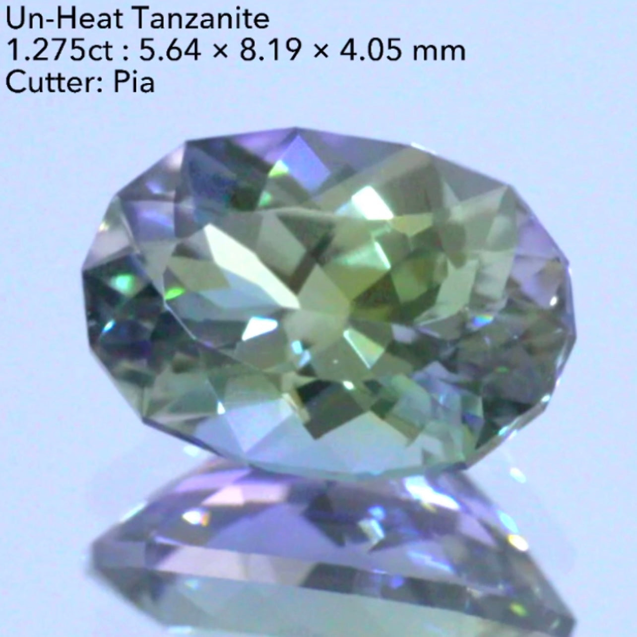 深みのある美色が煌めくパーフェクトカット👍非加熱ゾイサイト(タンザナイト)1.275ct💎ピアッちゃん作品✨
