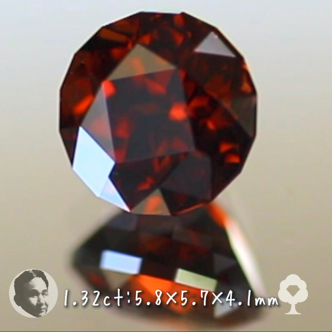 第2スタジオからご紹介✌️進化系カット!“テーブル4角・輪郭16角”のファンシーラウンド✨レイ先生作品ジルコン1.32ct