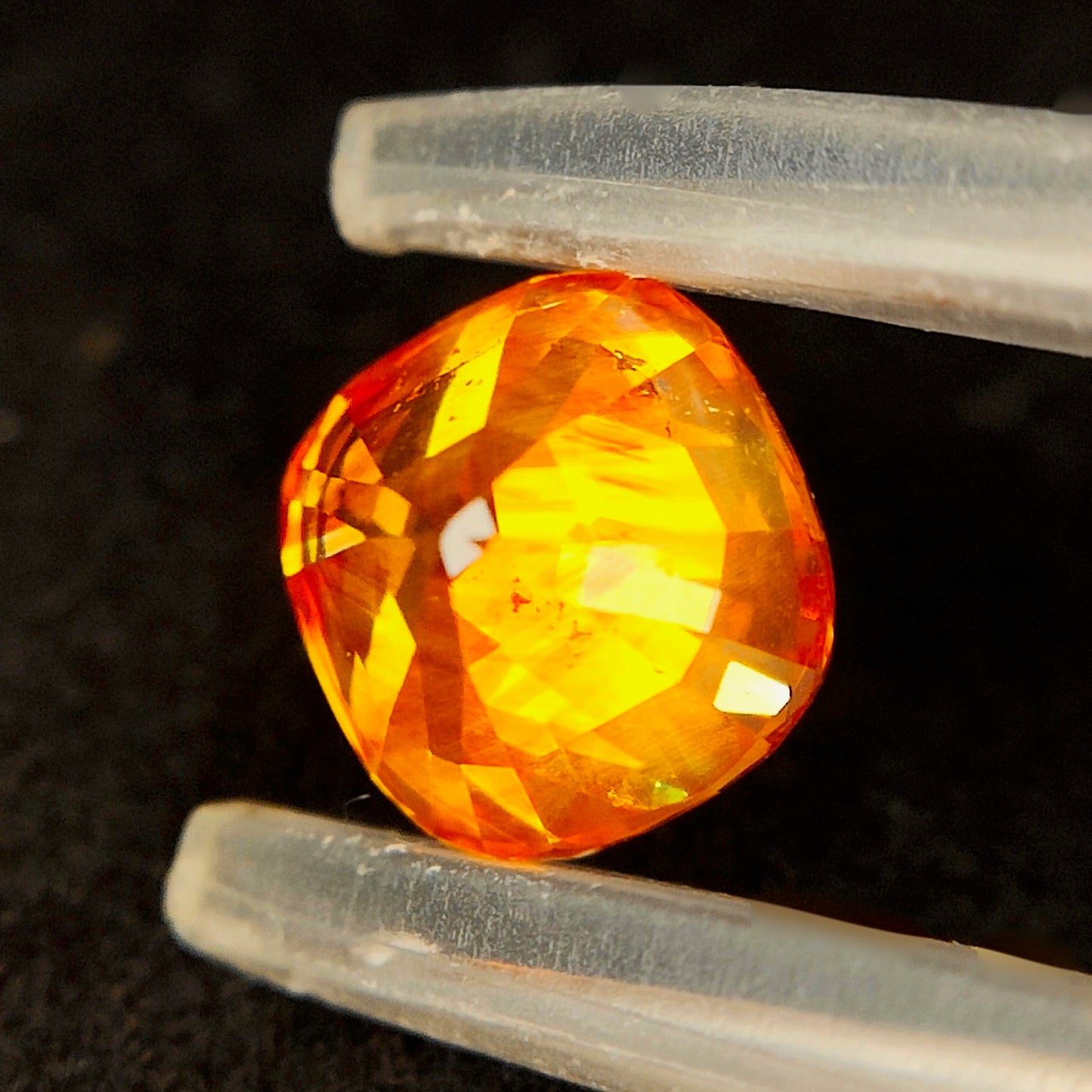 しま模様がステキ🔥スファレライト1.685ct./イガちゃん作品