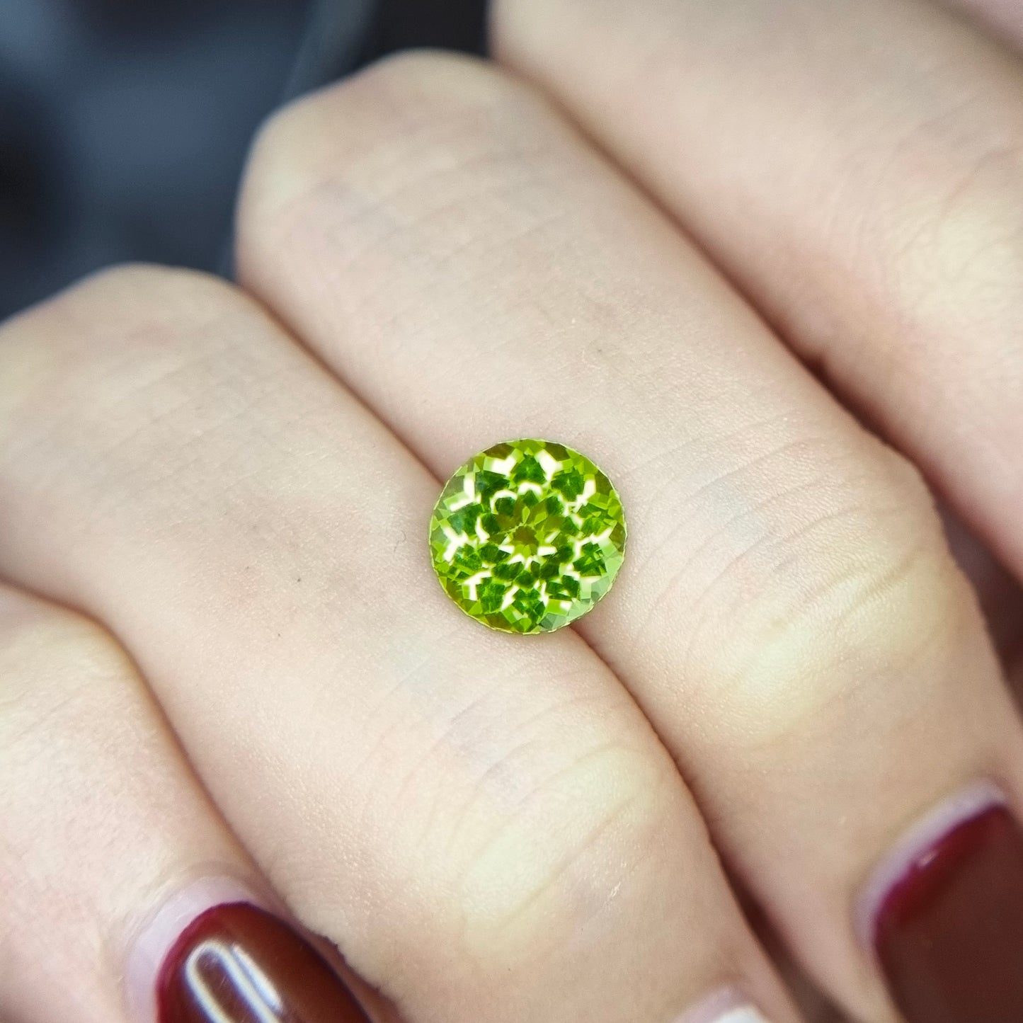 💎✖️10❣️大きくなれ宝石好きの和🙌ピアッちゃん新カット名決定㊗️『ZB(ジービー)カット』🎉✨ペリドット1.730ct