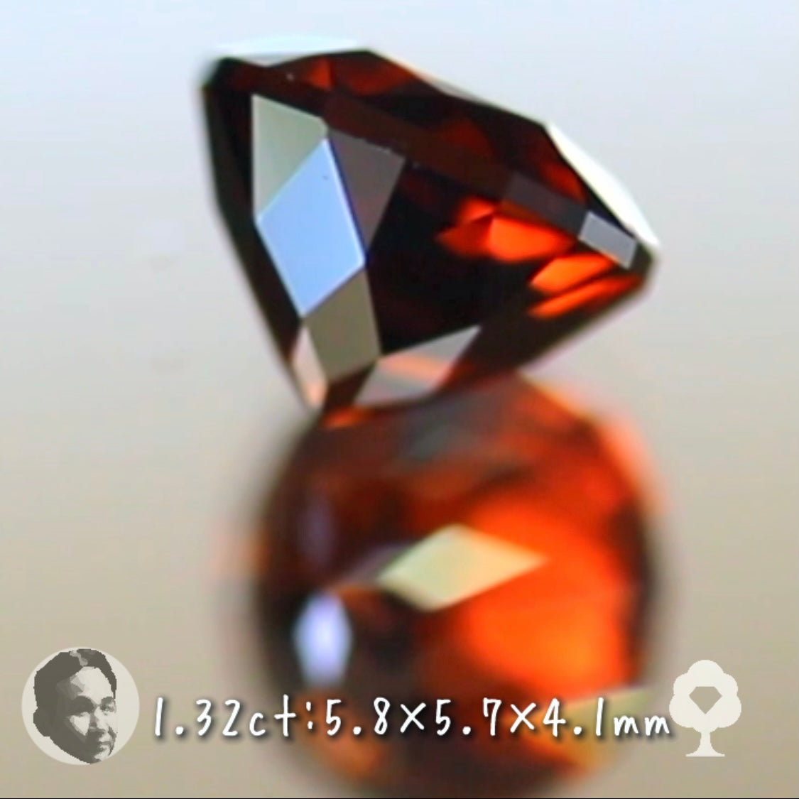 第2スタジオからご紹介✌️進化系カット!“テーブル4角・輪郭16角”のファンシーラウンド✨レイ先生作品ジルコン1.32ct