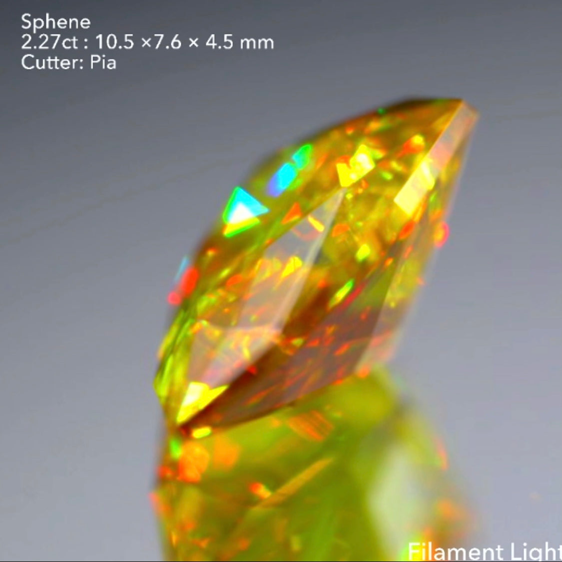 煌めく槍型✨マダガスカル産スフェーン2.27ct💎ピアッちゃん作品