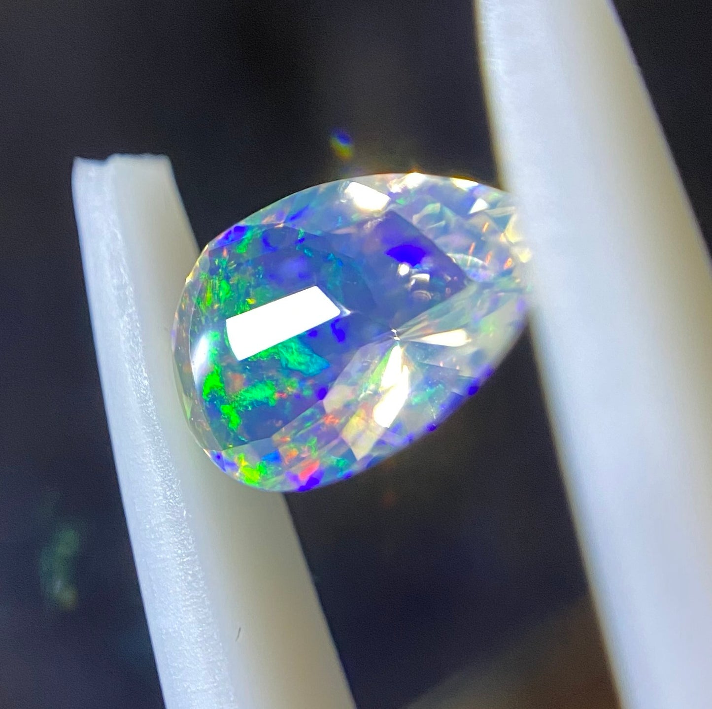 【キューブカット】メキシコオパール 0.365ct✨ゲオちゃん作品