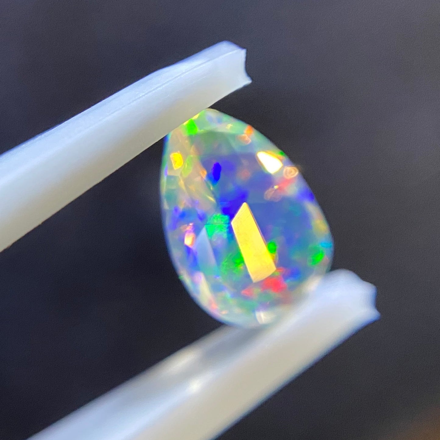 【キューブカット】メキシコオパール 0.365ct✨ゲオちゃん作品