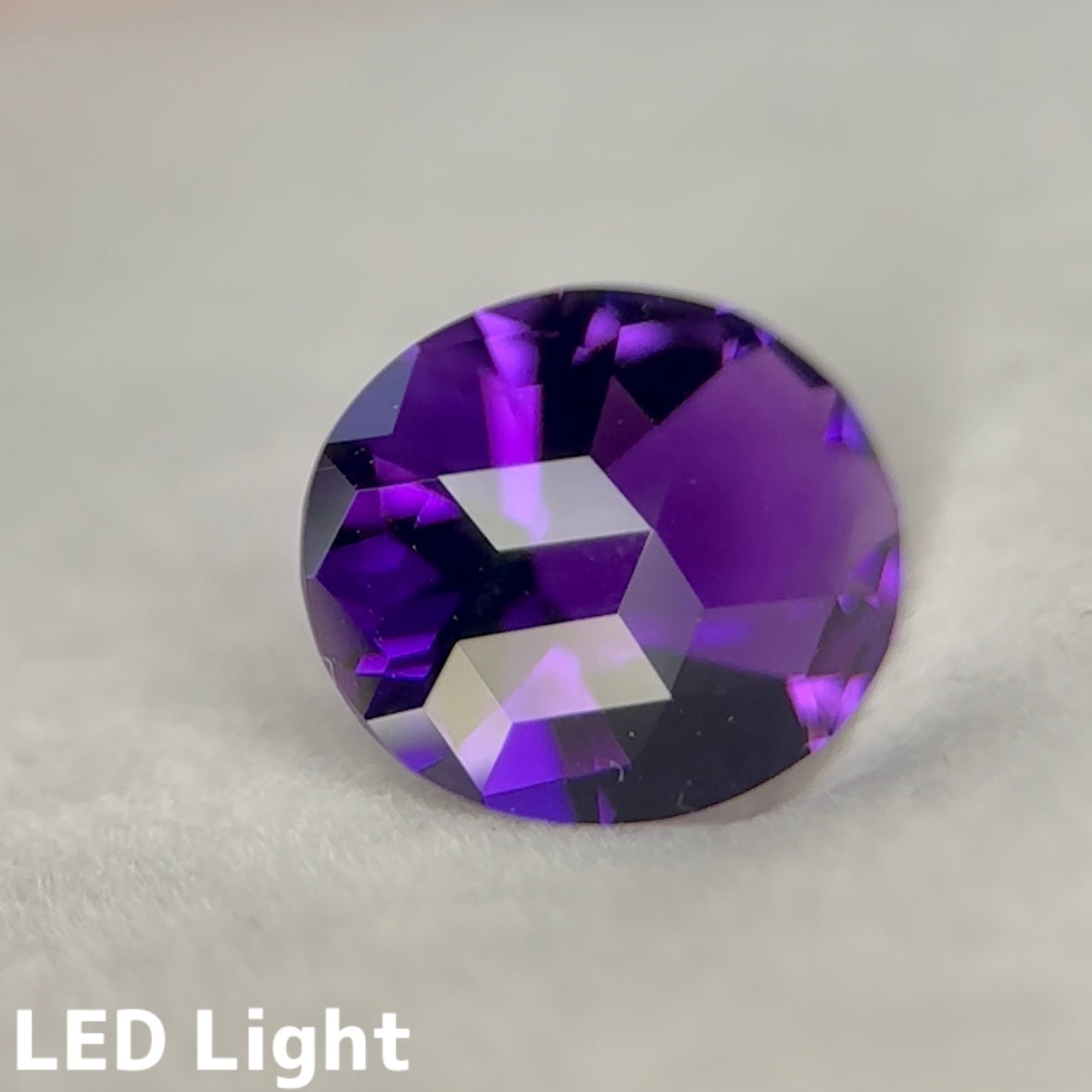 お客さま専用【交渉アリ🦐】アメジスト 2.03ct キューブカット★19ZBご利用価格