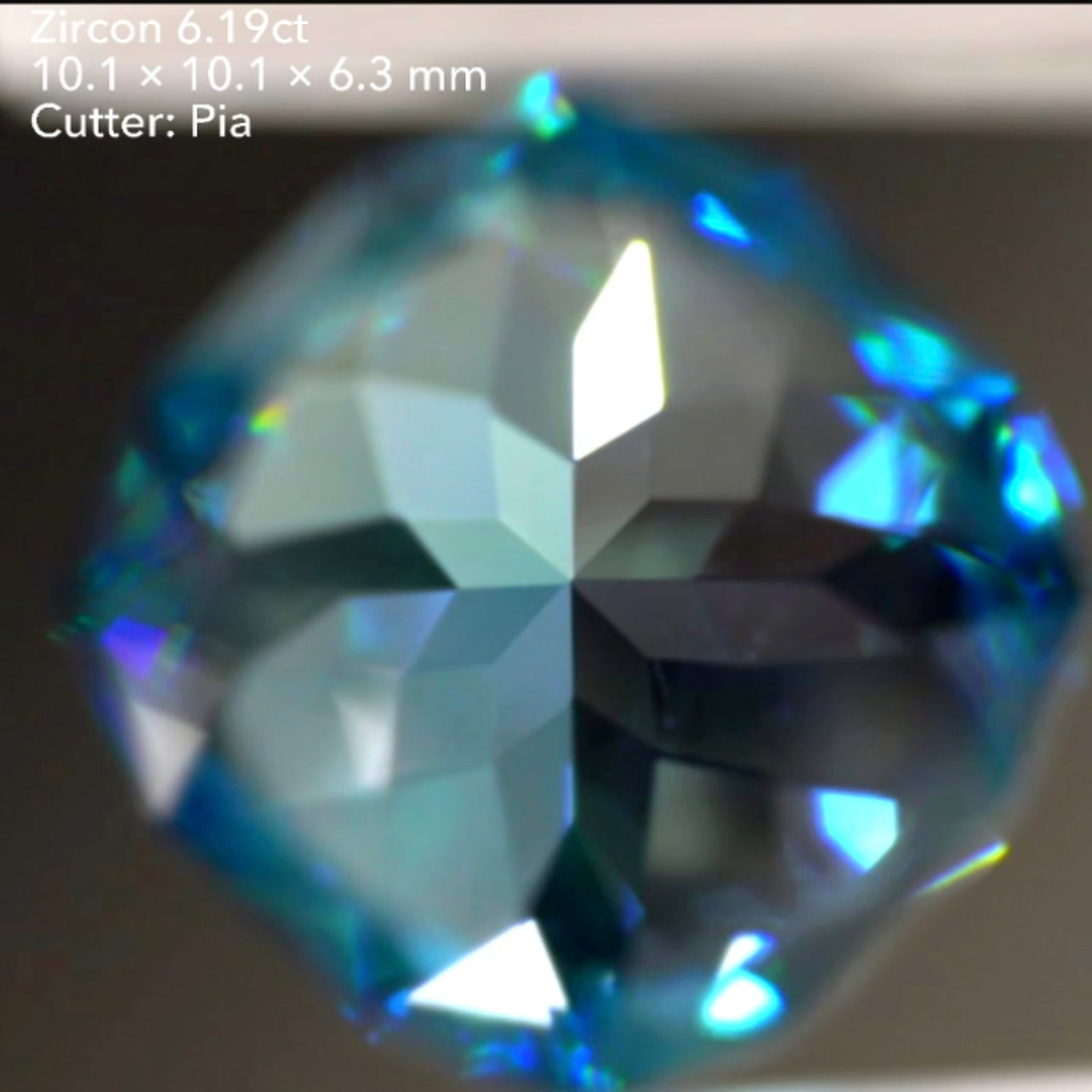 魅力ポイント満載👌大粒ブルージルコン6.19ct💎✨ピアッちゃん作品👍