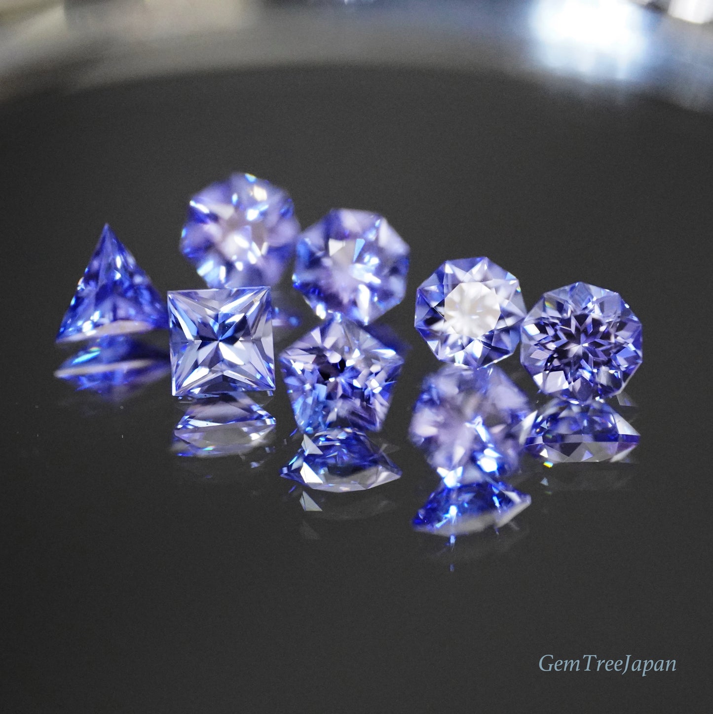 ピアッちゃん作品「タンザナイト“多角セット”」8個2.28ct✨ 10/30スタート〜11/30終了🤣