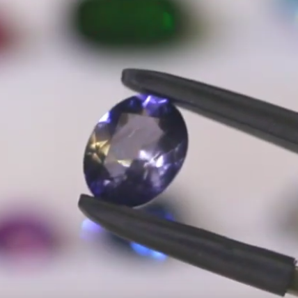アイオライト 0.84ct✨ピアッちゃん作品❗️12/8 Live配信商品💎🌳⚡️