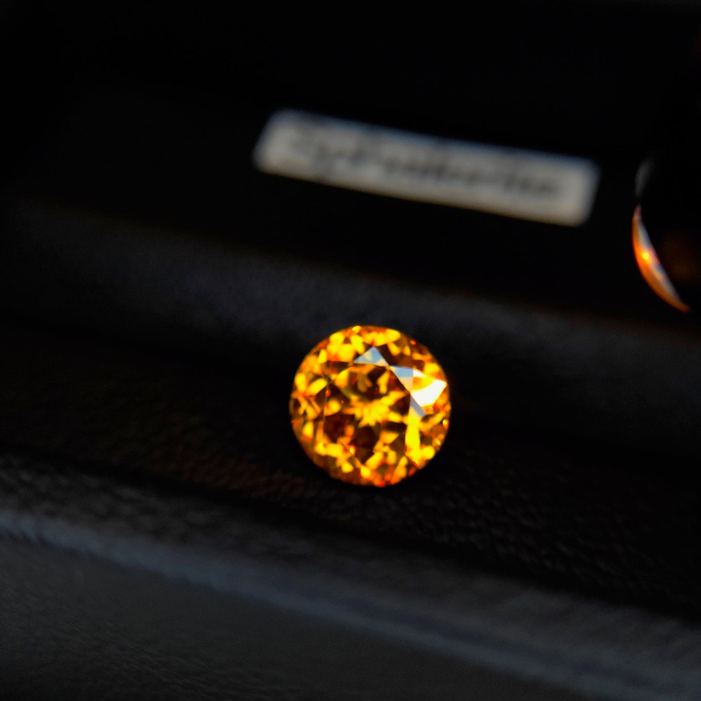 整ったラウンドカットで堂々と輝く🔥スファレライト1.457ct./イガちゃん作品