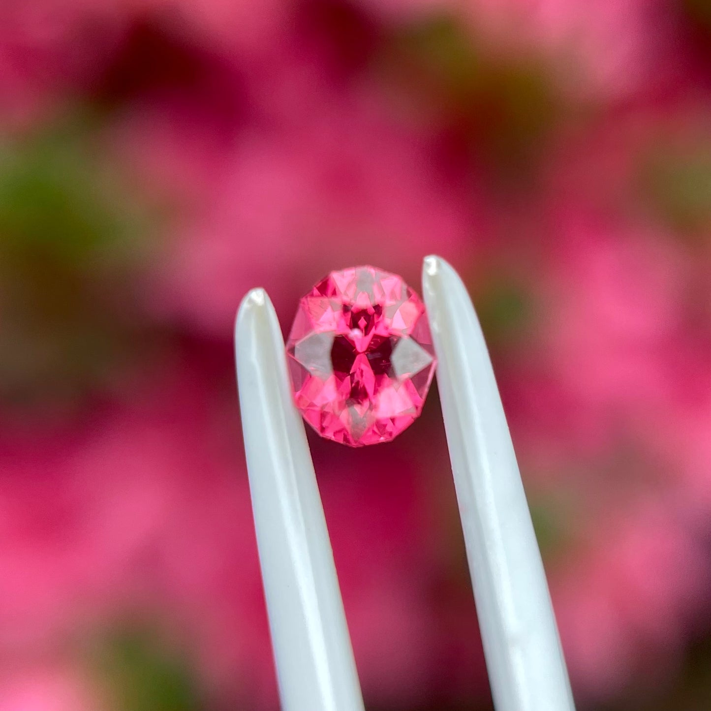 なんとカワイイ🌺ツツジピンクなビルマ産レッドスピネル0.338ct ✨ ピアッちゃん作品