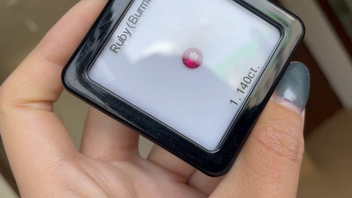 【SOLD OUT】産地・カット・サイズ,,,全て贅沢❣️価値あるビルマ産ルビー1.140ct ピアッちゃん作品【コランダム夏祭り🔥先駆け特価‼️】