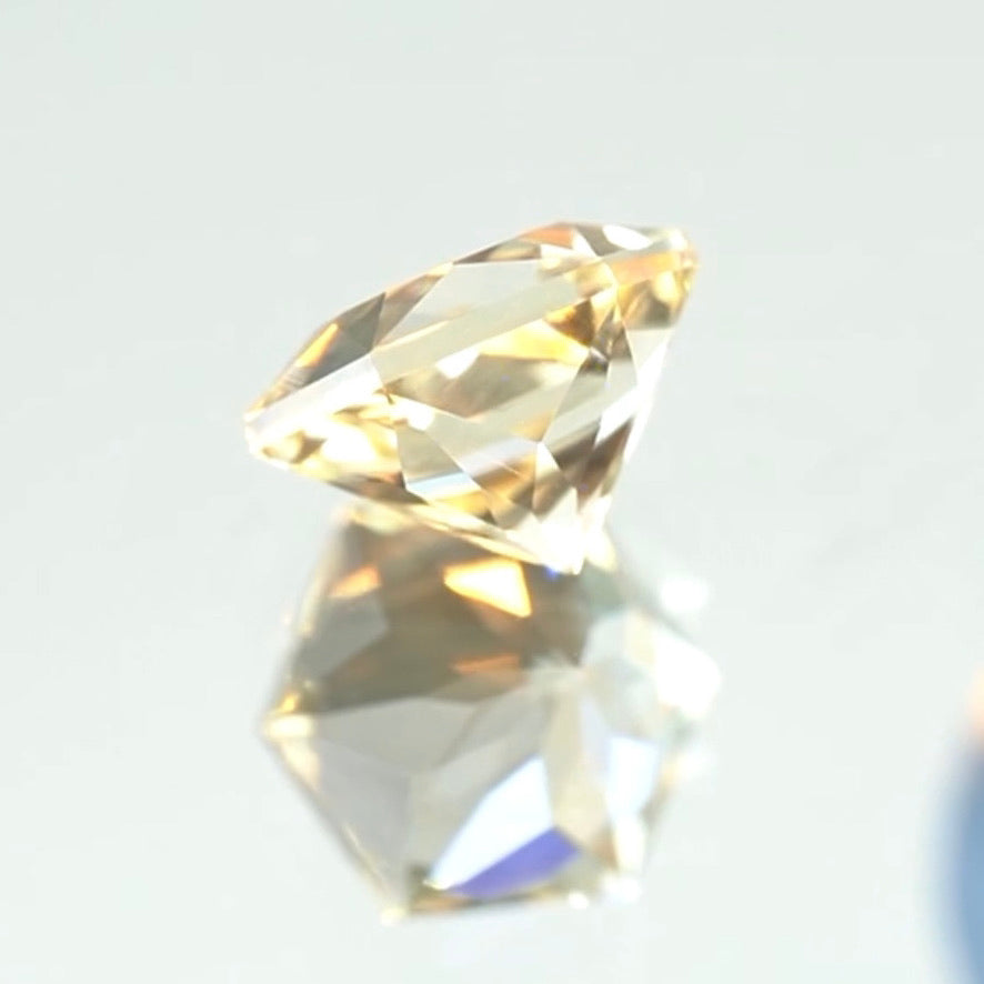 【💖GTCより特別出品💖】六花ラブラドライト 0.99ct✨師匠作品