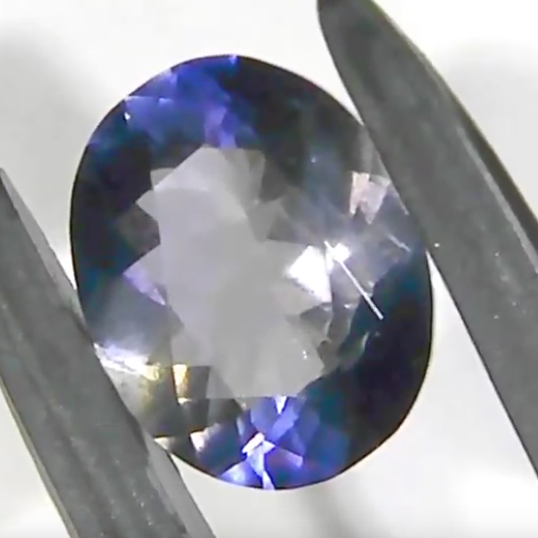 アイオライト 0.84ct✨ピアッちゃん作品❗️12/8 Live配信商品💎🌳⚡️