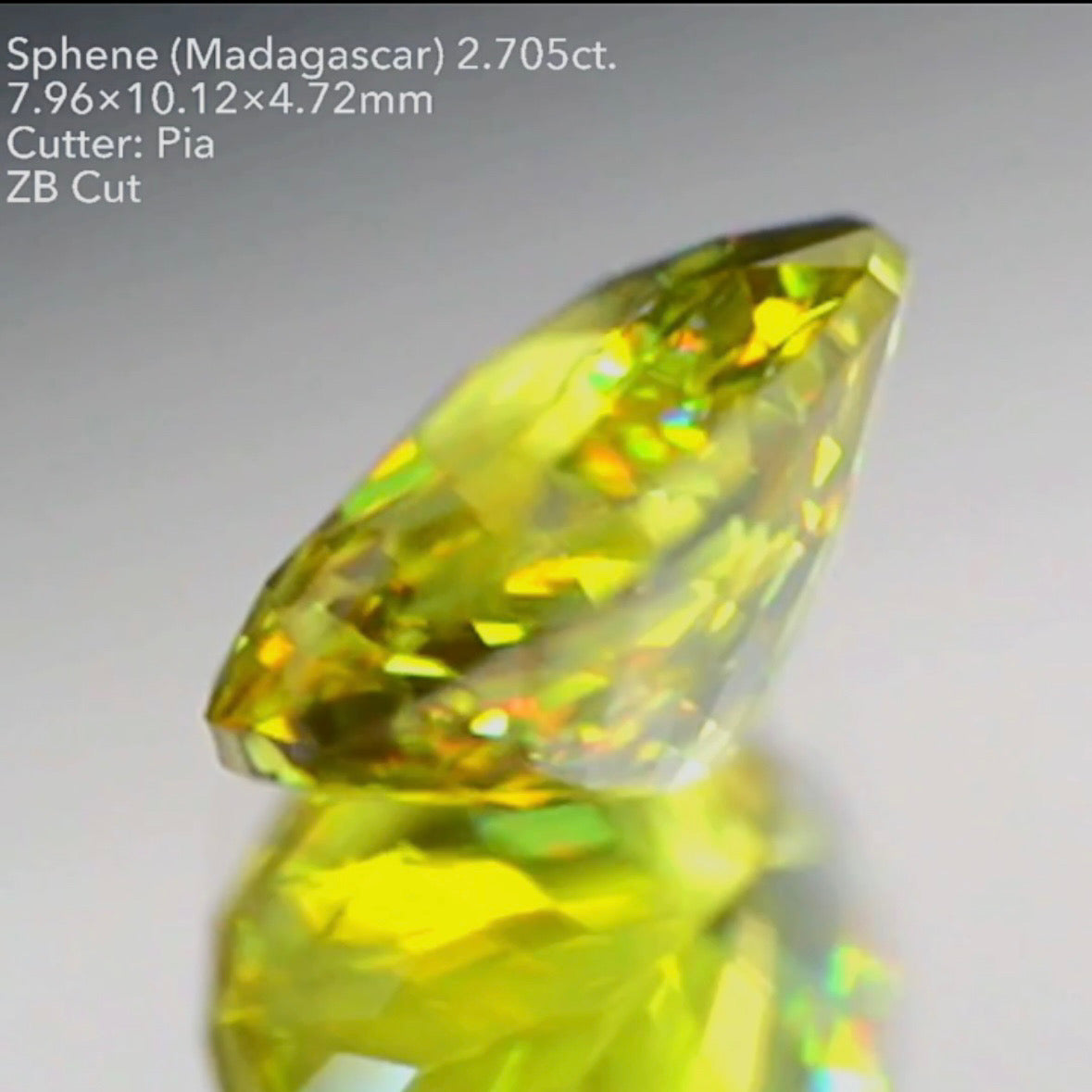 マダガスカル産スフェーン 2.705ct ZBカット ピアッちゃん作品