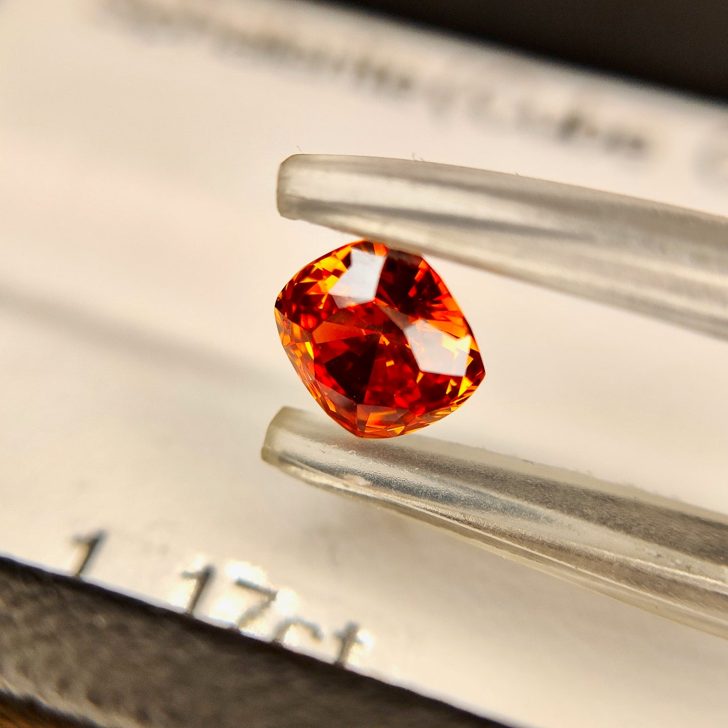 透き通る艶オレンジ🔥スファレライト1.17ct./ゲオちゃん作品