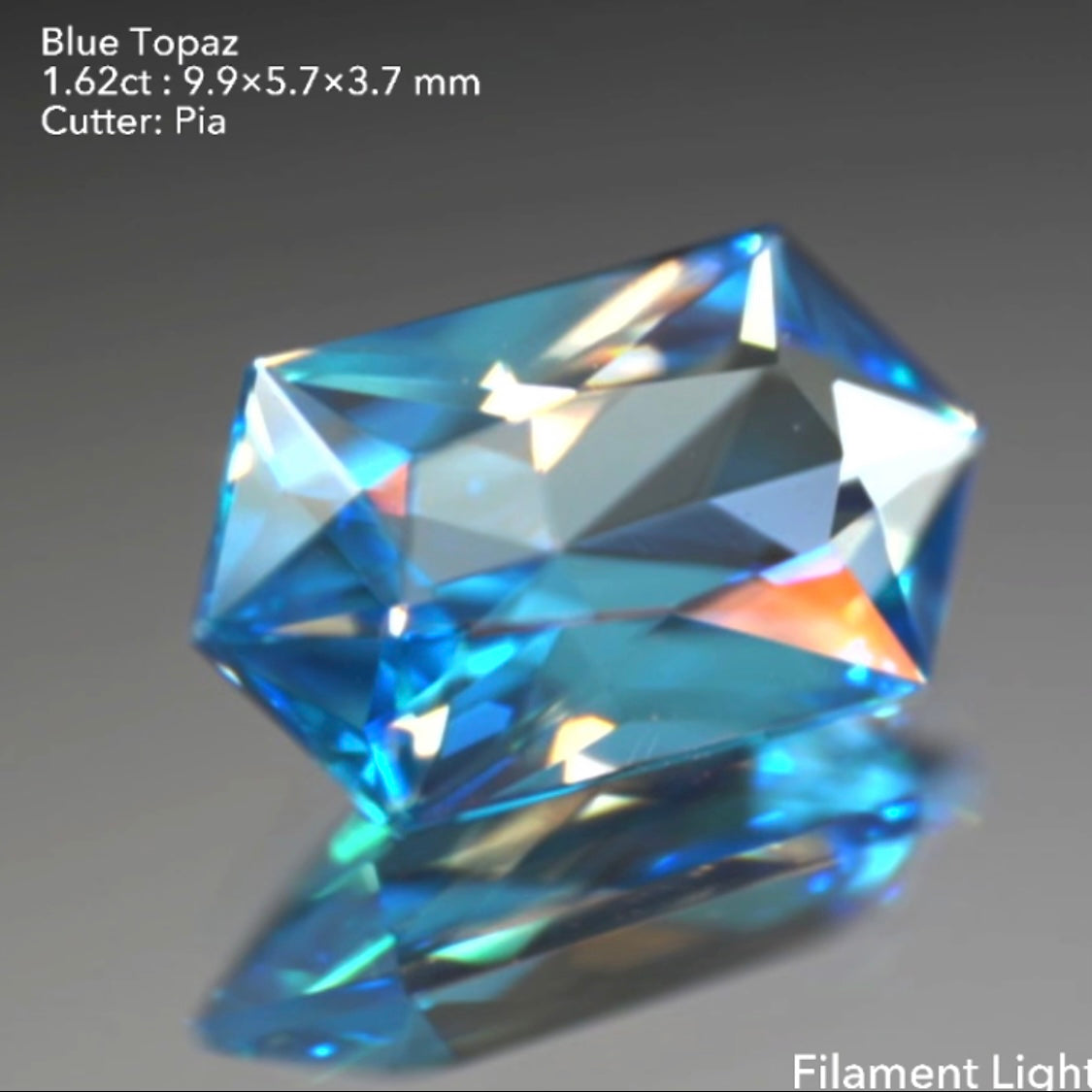 長い6角形「ロングヘキサゴン」✨ブルートパーズ1.62ct💎ピアッちゃん作品