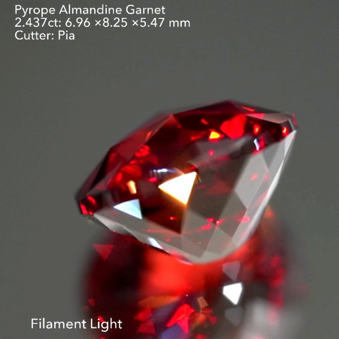 【ご当選者さま専用】燃えるような「赤」🔥パイロープアルマンディンガーネット2.437ct✨💎ピアッちゃん作品