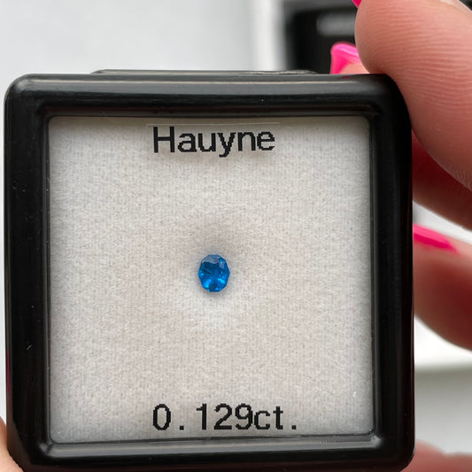 良きコバルトブルー🦋アウイナイト0.129ct ピアッちゃん作品💖4/15チハルームご紹介作品💖【まだまだ個展は終わらない!特別プライス】