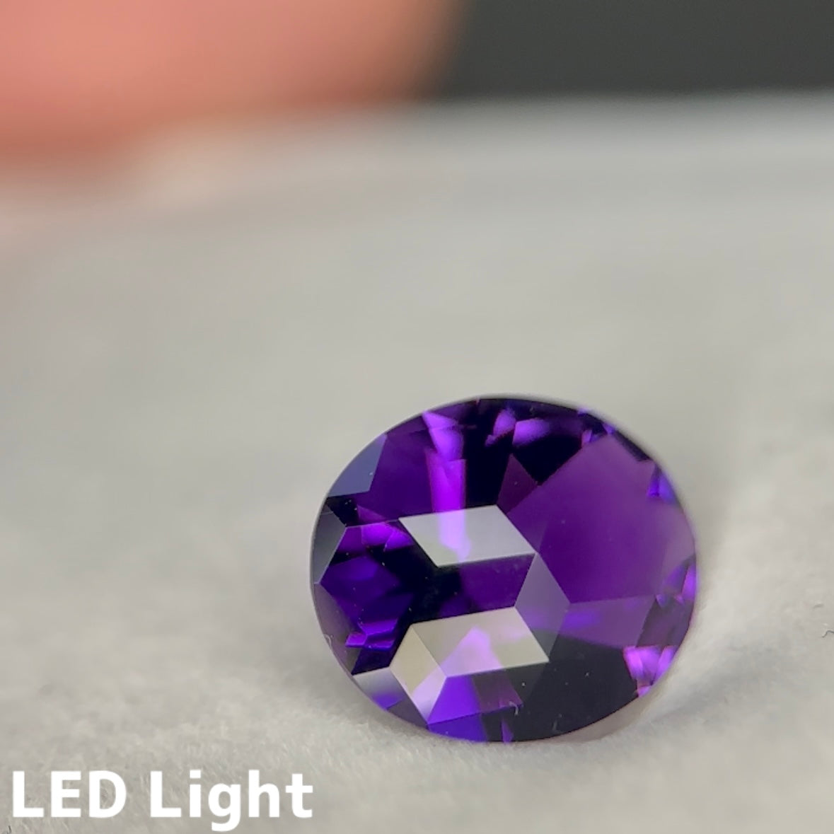 お客さま専用【交渉アリ🦐】アメジスト 2.03ct キューブカット★19ZBご利用価格