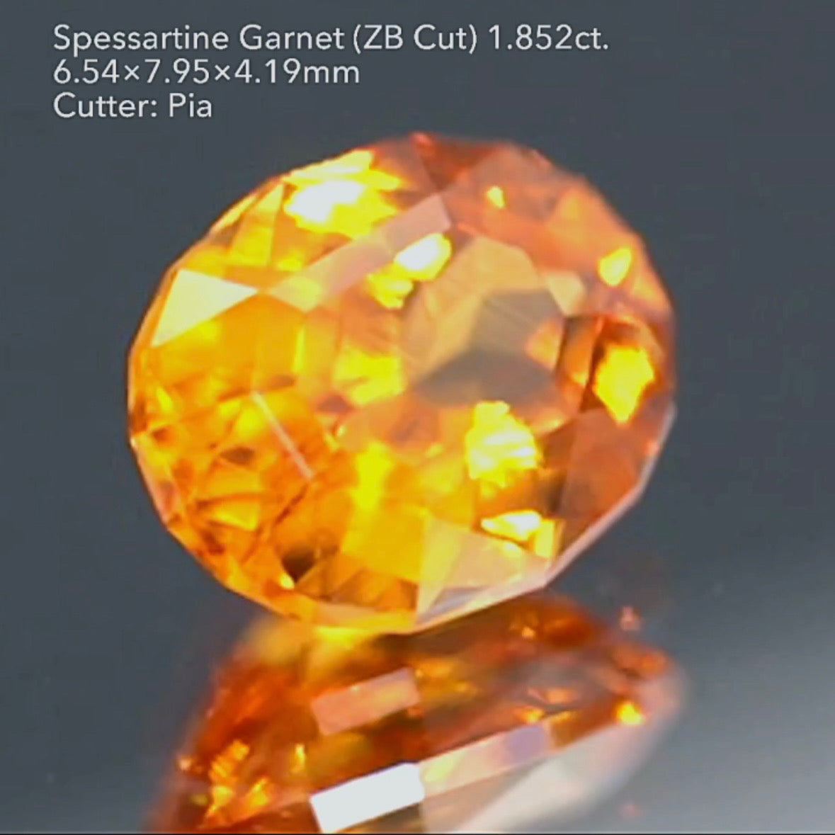 暗みナシ!鮮やかなマンダリンカラー🍊スペサタイトガーネット 1.852ct ZBカット ピアッちゃん作品