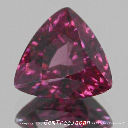 渋カッコいい色と形と赤い輝き1.080ct💎チョット面白い括りのスピネル特集👍ペンライトで赤味を増して輝くシリーズ💎全てピアっちゃん作品✨
