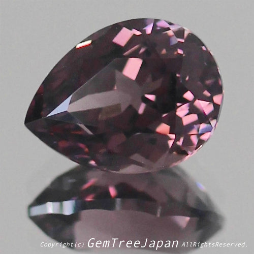 カッコいい地色と素晴らしい輝き0.934ct💎チョット面白い括りのスピネル特集👍ペンライトで赤味を増して輝くシリーズ💎全てピアっちゃん作品✨