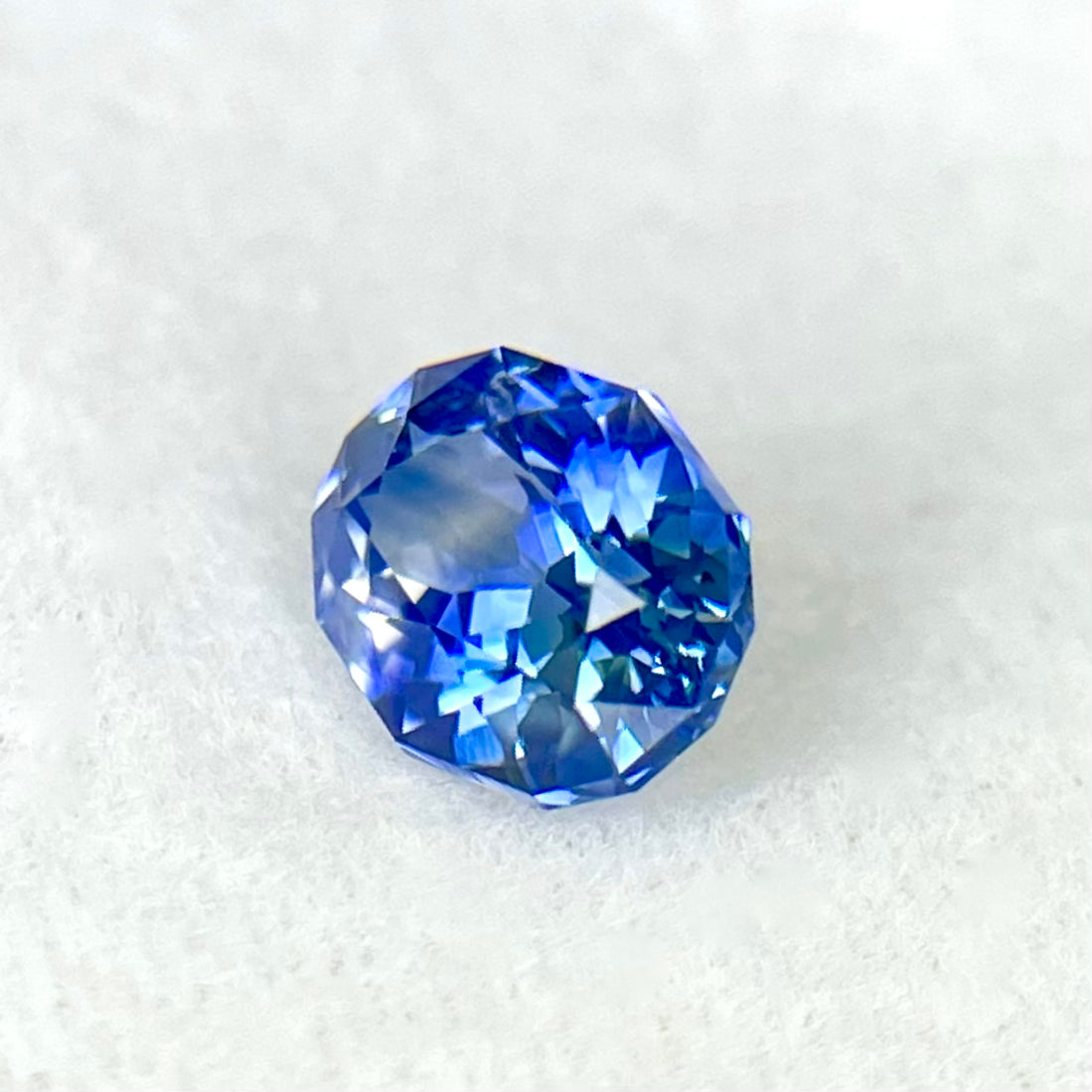本色とは一味違う魅力が素敵💙コーンフラワーブルー系サファイア0.667ct ピアッちゃん作品【コランダム夏祭り🔥特価‼️】